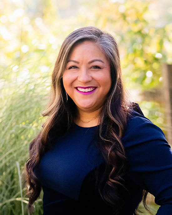 Kim Wright Headshot