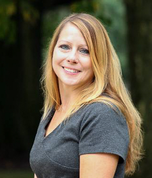 Dr. Denise Polk Headshot