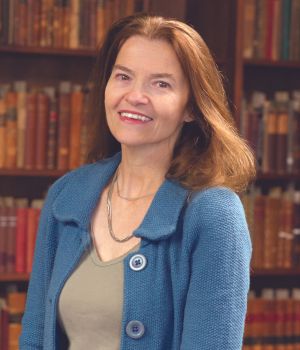 Dr. Eleanor Shevlin Headshot