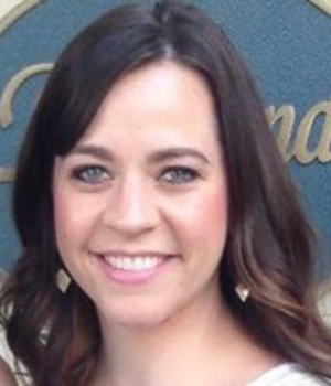 Dr. Megan Nolan Headshot