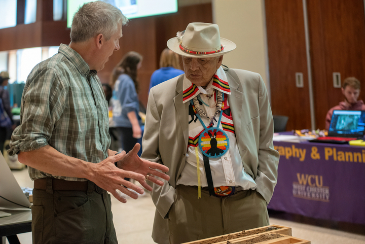 Dr. Martin Helmke chatting with John Thomas, a Delaware Tribe of Indians elder