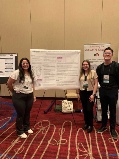 Dr. Pistos’s research students present at NEAFS meeting